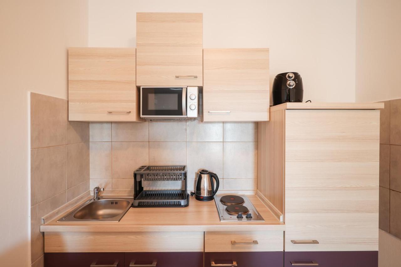 Apartments Miky Врси Экстерьер фото